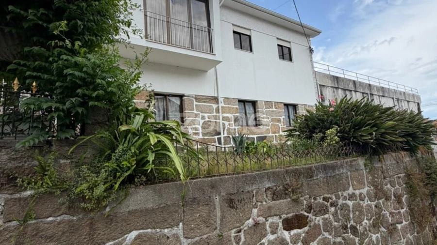 Moradia T3 para Venda em Penafiel