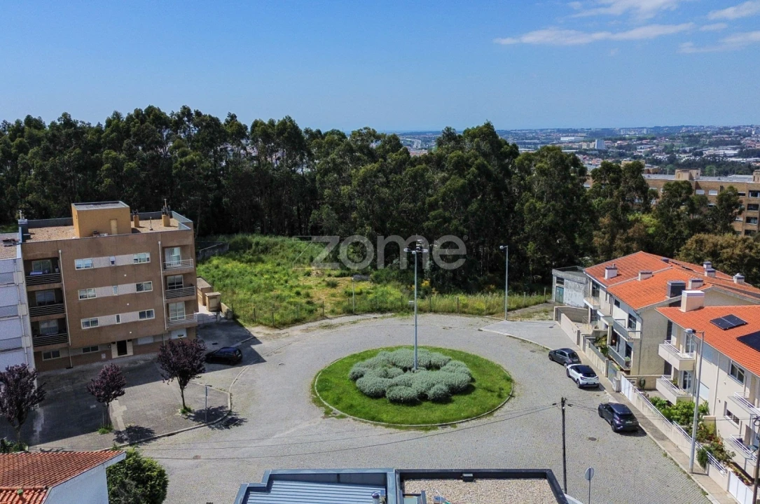 Apartamento T3 para Venda em Pedrouços Foto 13