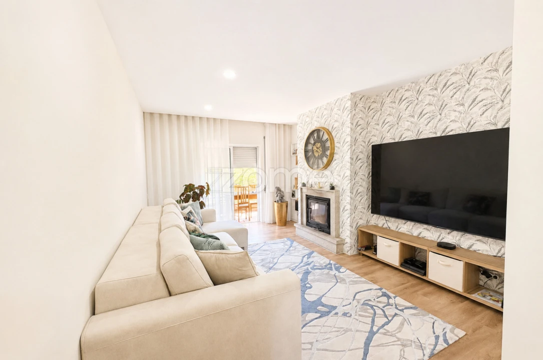 Apartamento T2 para Venda em Lodares Foto 8