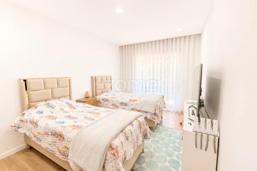 Apartamento T2 para Venda em Lodares Foto 18