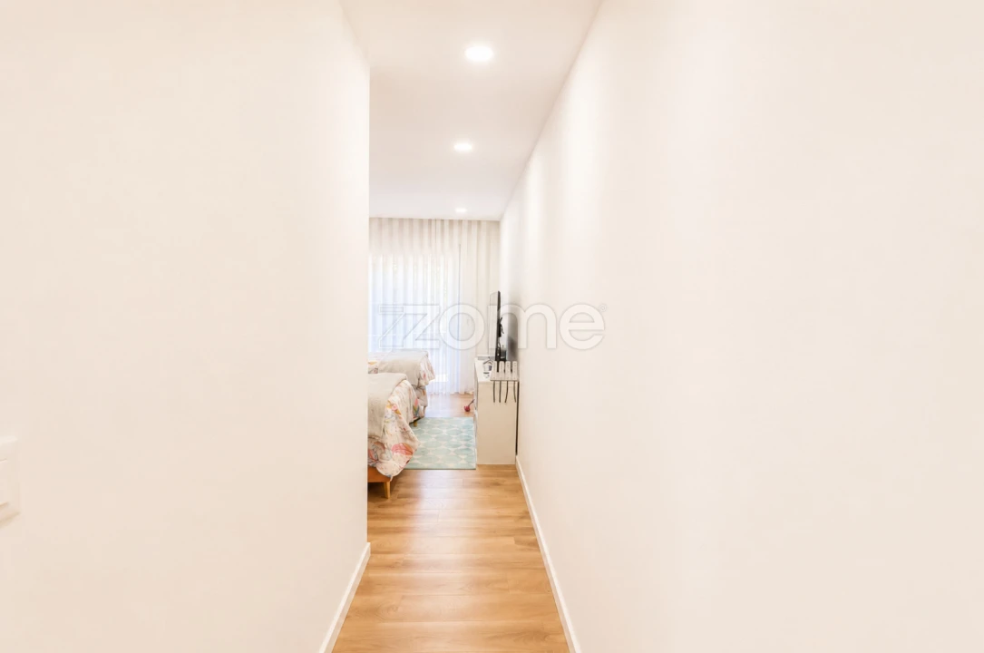 Apartamento T2 para Venda em Lodares Foto 22