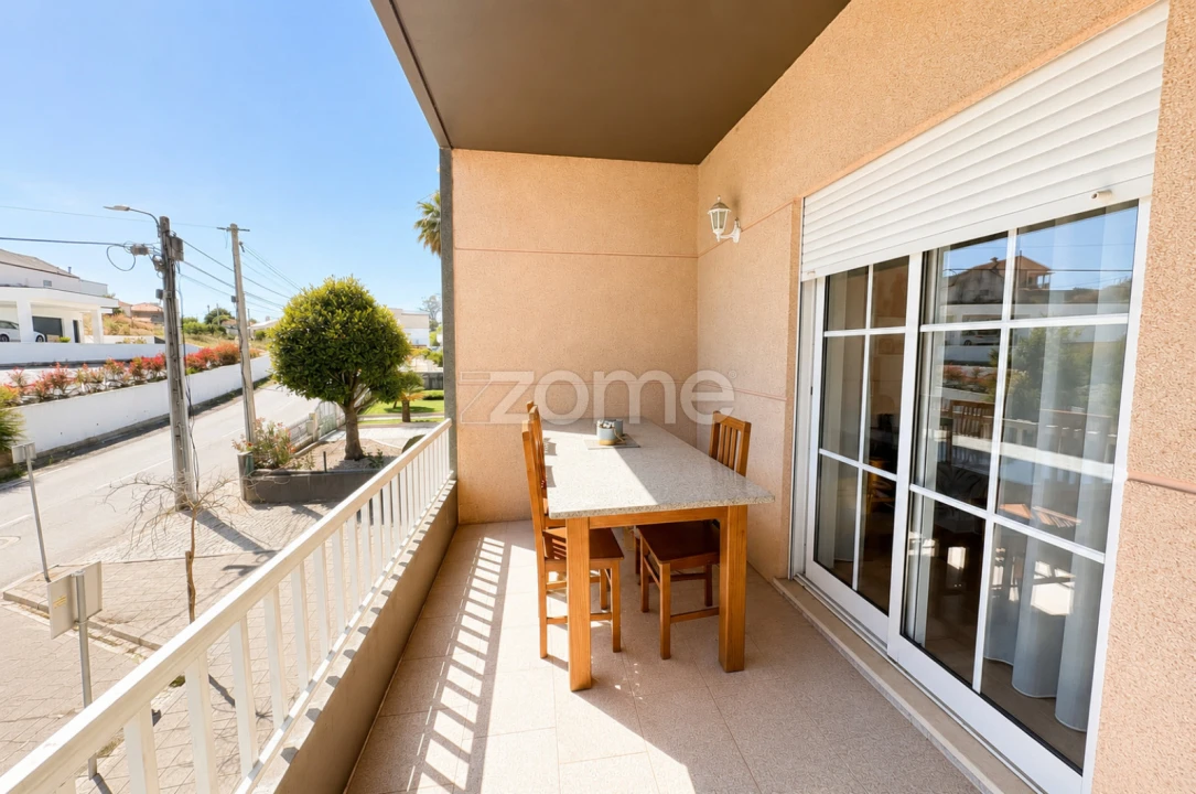 Apartamento T2 para Venda em Lodares Foto 25