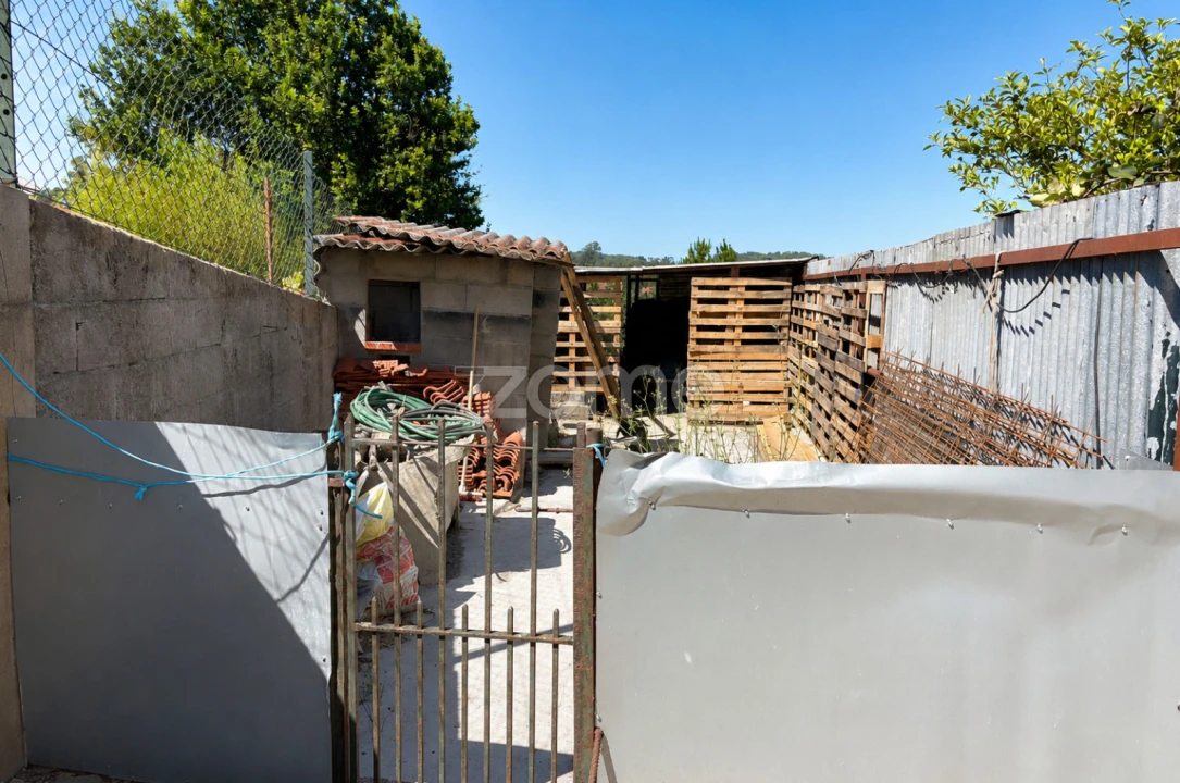Apartamento T2 para Venda em Lodares Foto 31