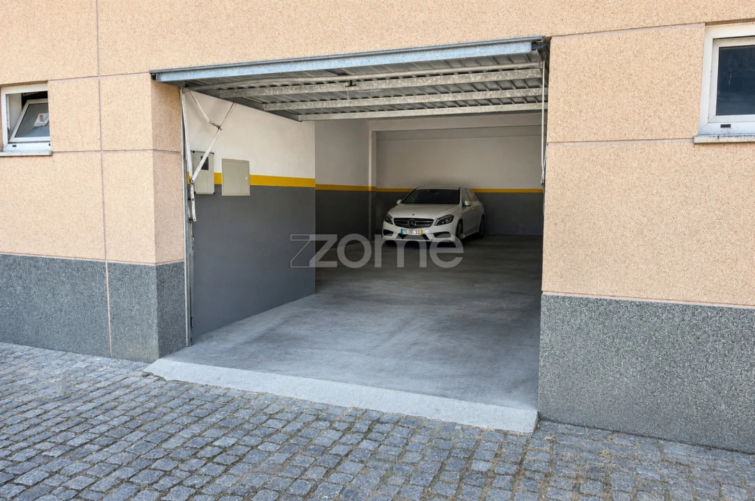 Apartamento T2 para Venda em Lodares Foto 28