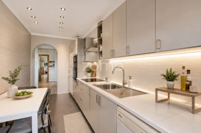 Apartamento T2 para Venda em Queluz e Belas