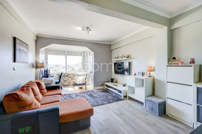 Apartamento T2 para Venda em Queluz e Belas