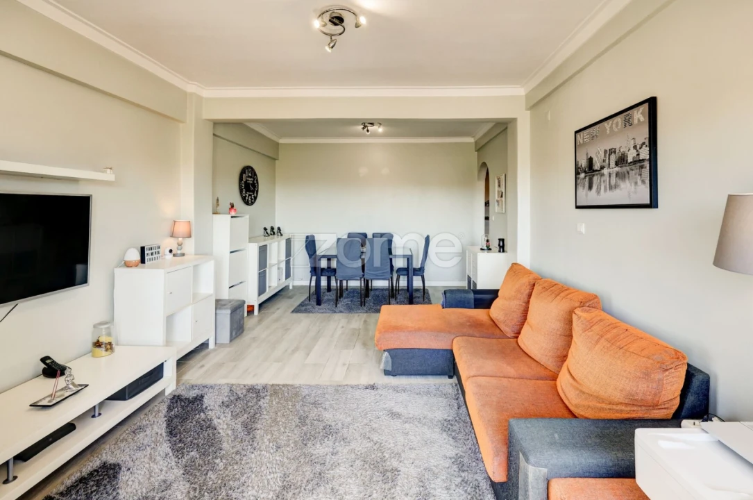 Apartamento T2 para Venda em Queluz e Belas Foto 7