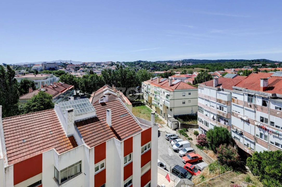 Apartamento T2 para Venda em Queluz e Belas Foto 19