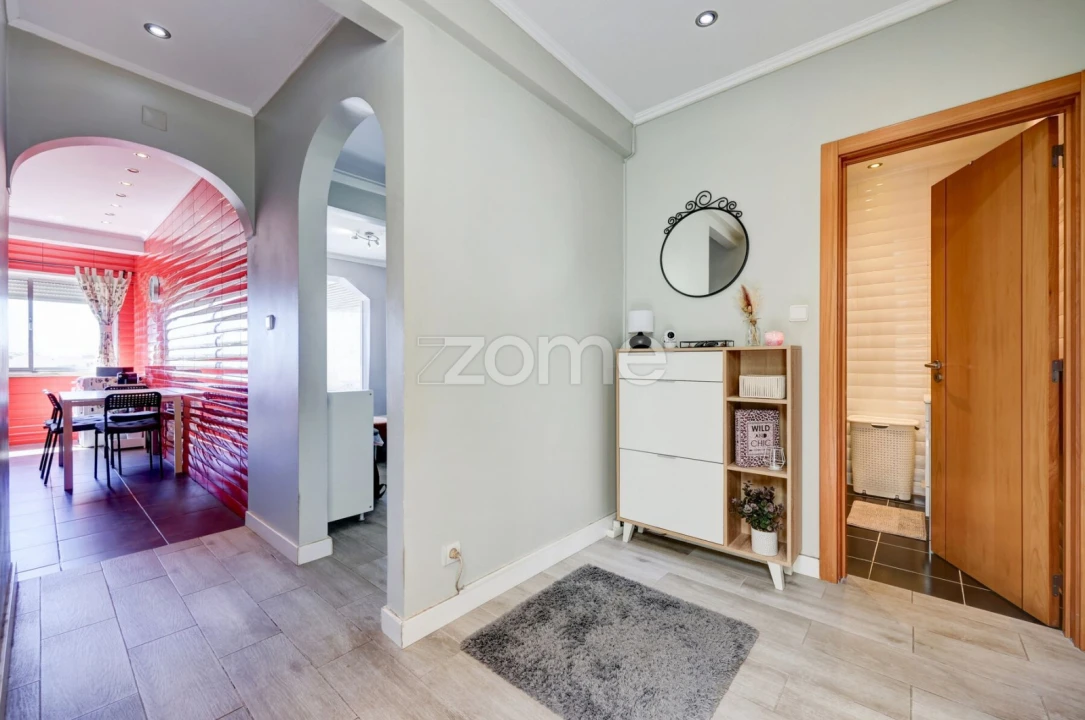 Apartamento T2 para Venda em Queluz e Belas Foto 10