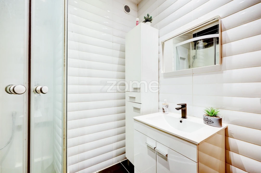 Apartamento T2 para Venda em Queluz e Belas Foto 27