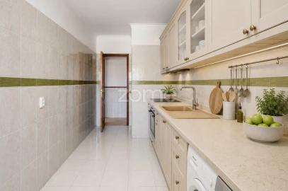 Apartamento T2 para Venda em Cacém e São Marcos