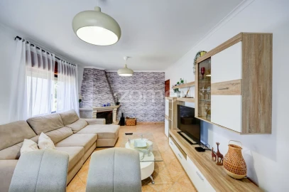 Apartamento T2 para Venda em Cacém e São Marcos