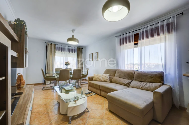 Apartamento T2 para Venda em Cacém e São Marcos Foto 5