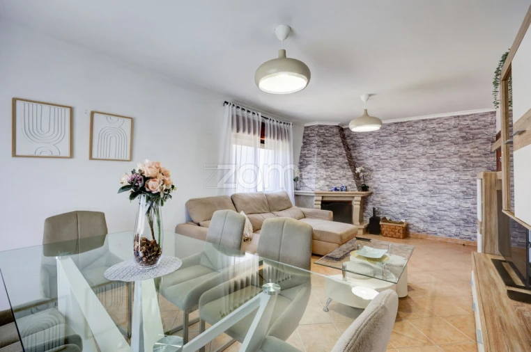 Apartamento T2 para Venda em Cacém e São Marcos Foto 9