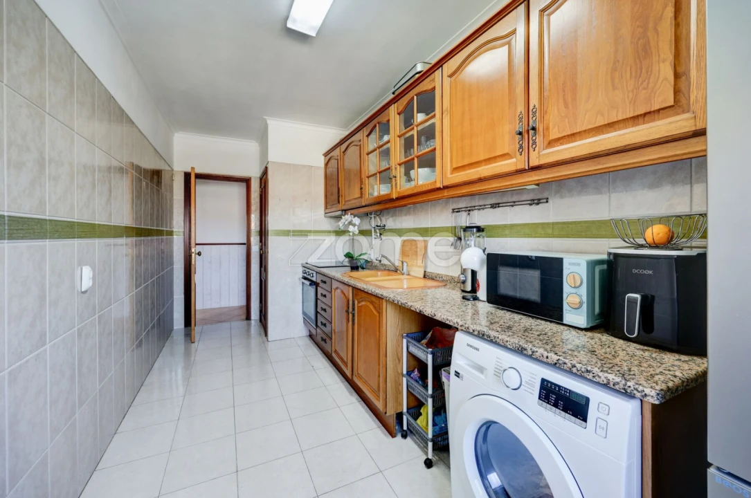 Apartamento T2 para Venda em Cacém e São Marcos Foto 17