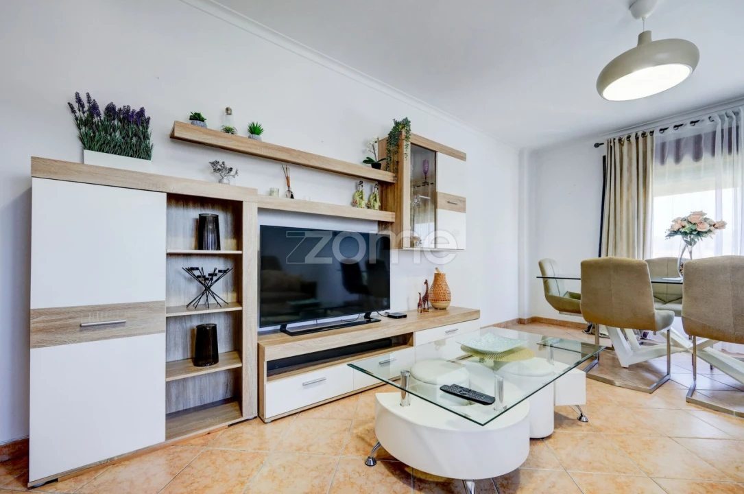 Apartamento T2 para Venda em Cacém e São Marcos Foto 6