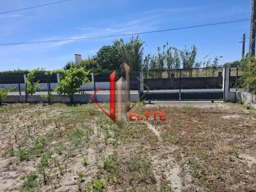 Moradia T2 para Venda em Salvaterra de Magos e Foros de Salvaterra