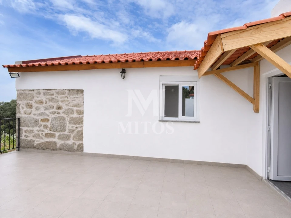 Moradia T2 para Venda em Vila de Punhe Foto 1