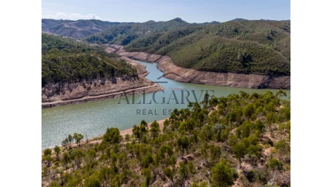 Terreno para Venda em Alferce