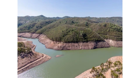 Terreno para Venda em Alferce