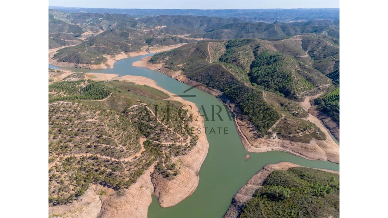 Terreno para Venda em Alferce Foto 3