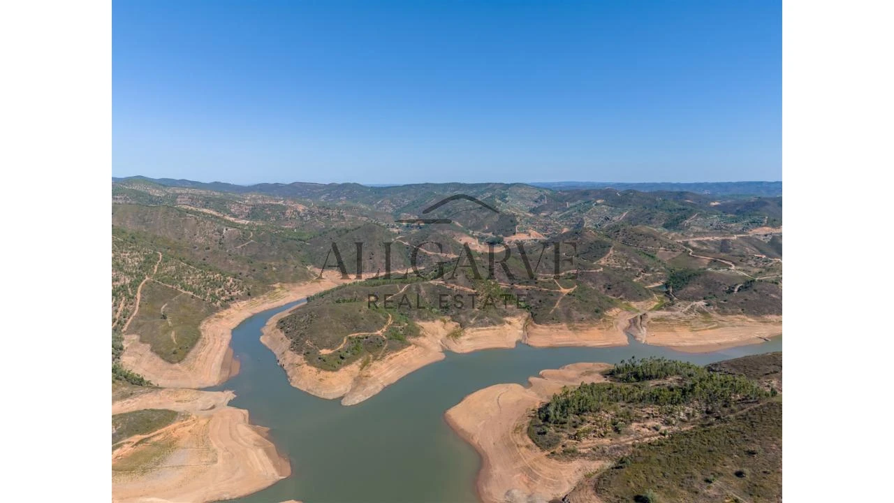 Terreno para Venda em Alferce Foto 8