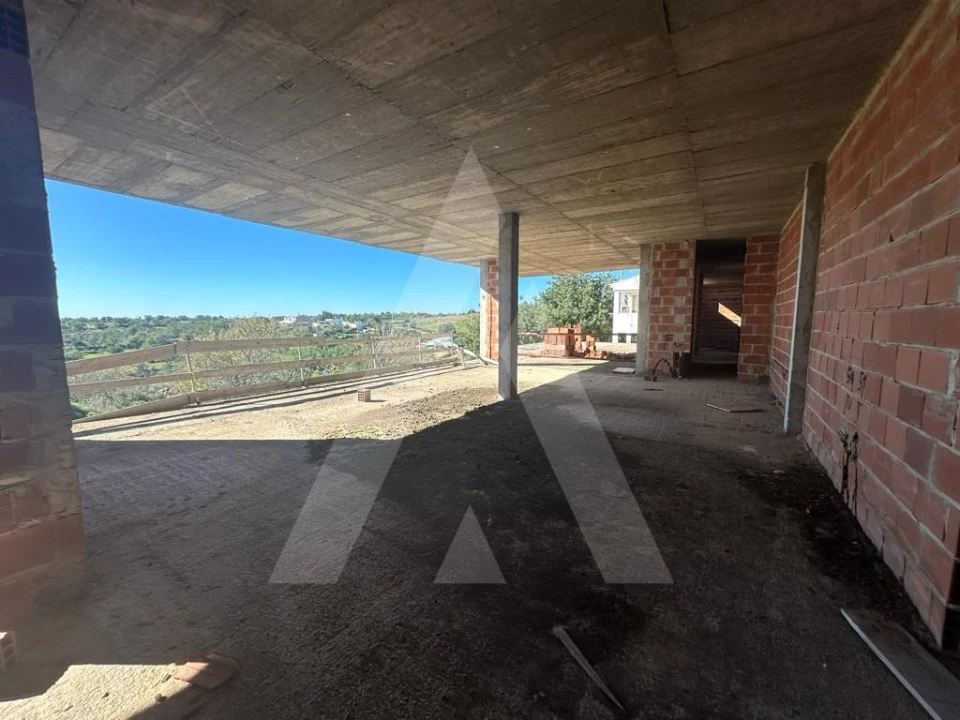 Moradia T4 para Venda em Pechão Foto 9