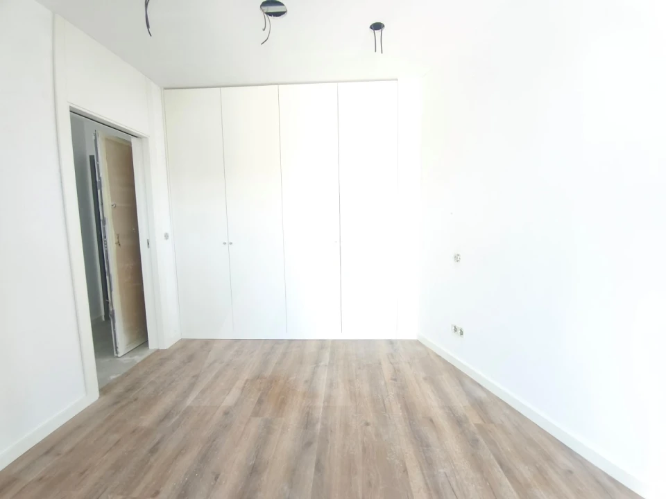 Apartamento T1 para Venda em Aradas Foto 10