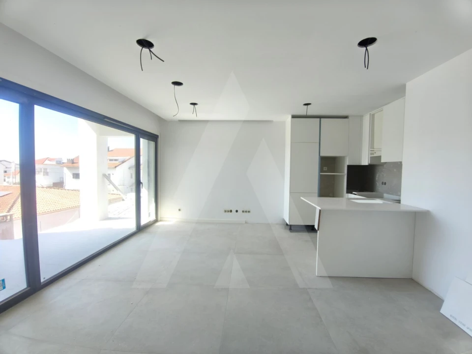 Apartamento T1 para Venda em Aradas Foto 2