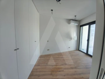Apartamento T1 para Venda em Aradas