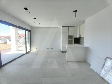 Apartamento T1 para Venda em Aradas