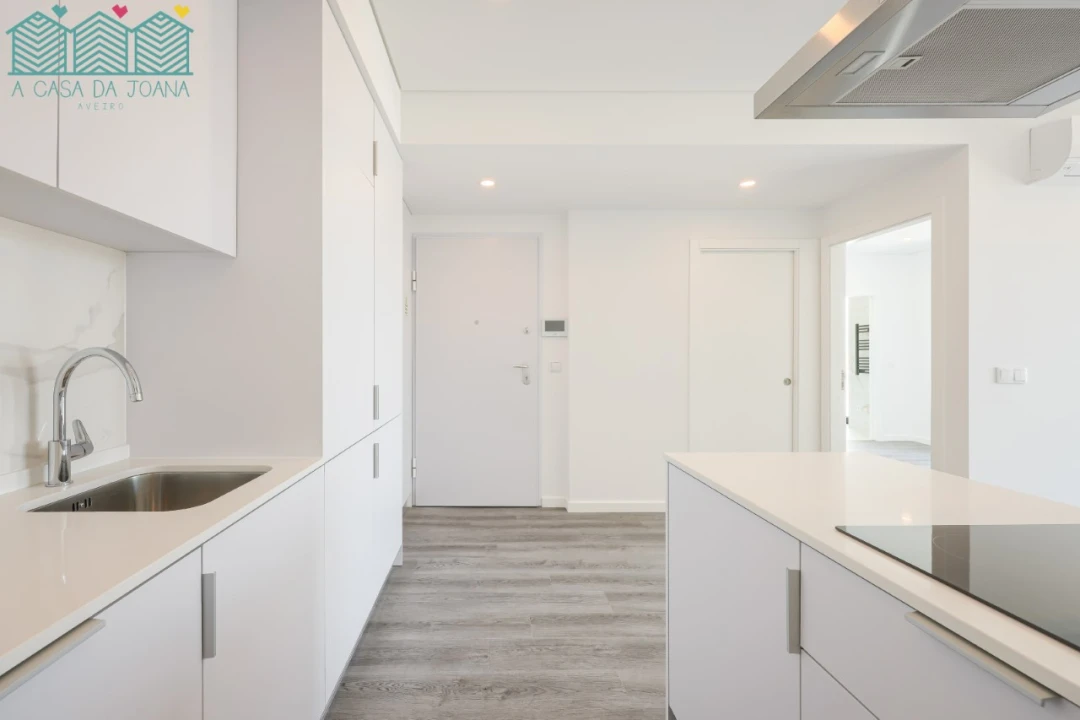 Apartamento T1 para Arrendamento em Glória e Vera Cruz Foto 2