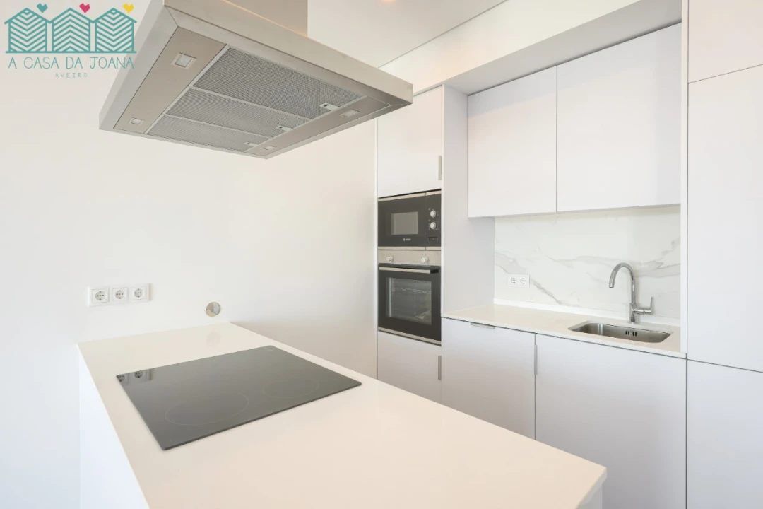 Apartamento T1 para Arrendamento em Glória e Vera Cruz Foto 4