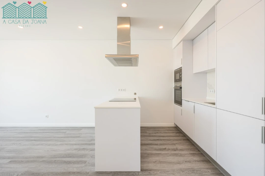 Apartamento T1 para Arrendamento em Glória e Vera Cruz Foto 6