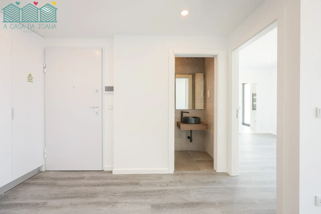 Apartamento T1 para Arrendamento em Glória e Vera Cruz Foto 10