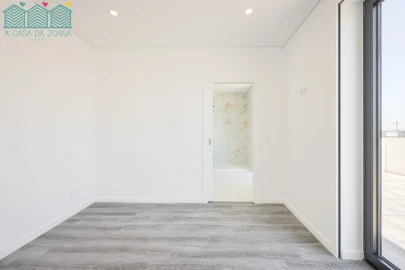 Apartamento T1 para Arrendamento em Glória e Vera Cruz