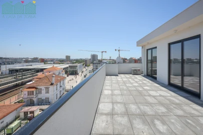 Apartamento T1 para Arrendamento em Glória e Vera Cruz