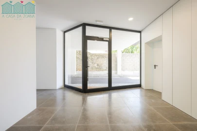 Apartamento T1 para Arrendamento em Glória e Vera Cruz