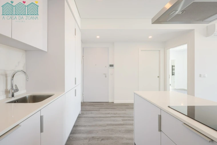 Apartamento T1 para Arrendamento em Glória e Vera Cruz Foto 2