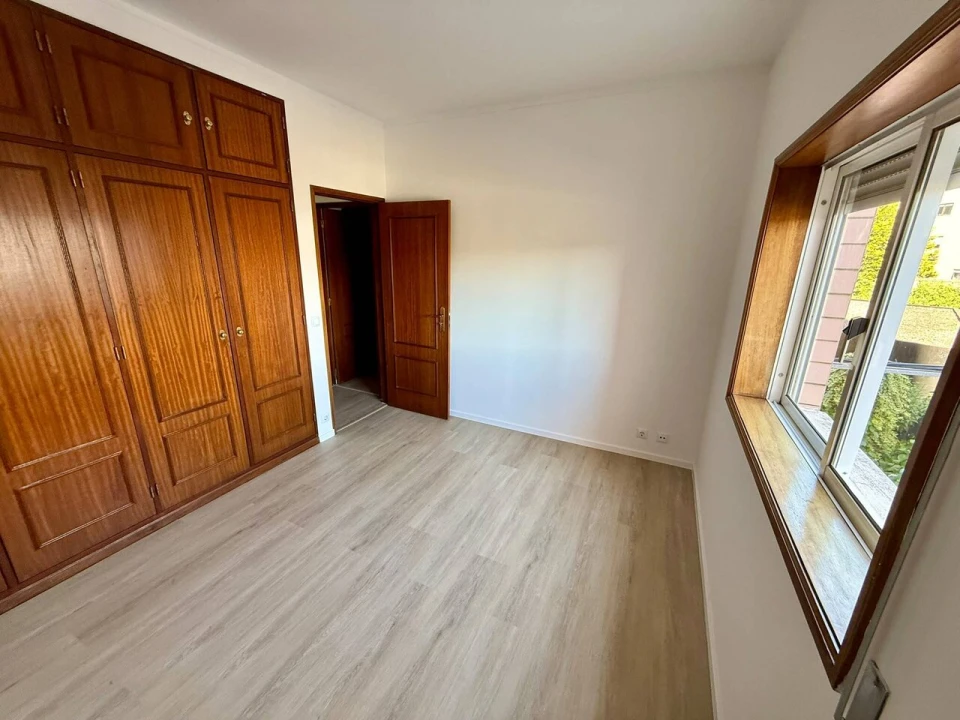 Apartamento T2 para Venda em Rio Tinto Foto 20
