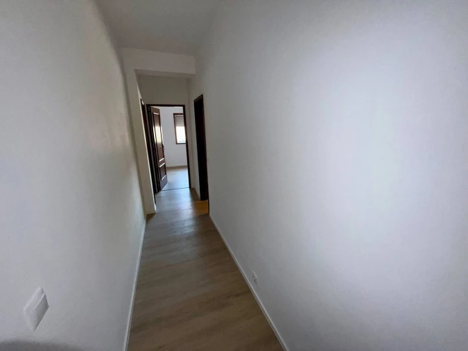 Apartamento T2 para Venda em Rio Tinto Foto 14