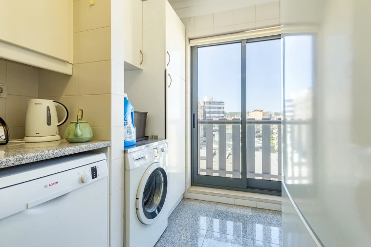 Apartamento T2 para Venda em Avenidas Novas Foto 13