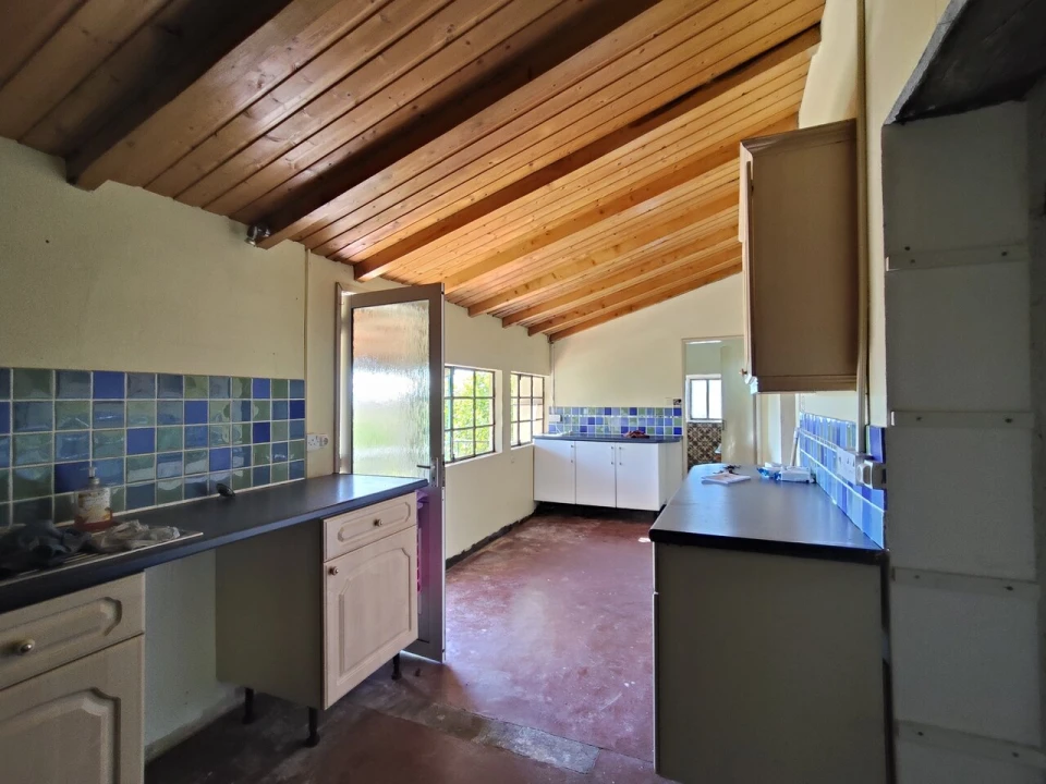 Moradia T2 para Venda em Maçãs de D. Maria Foto 8
