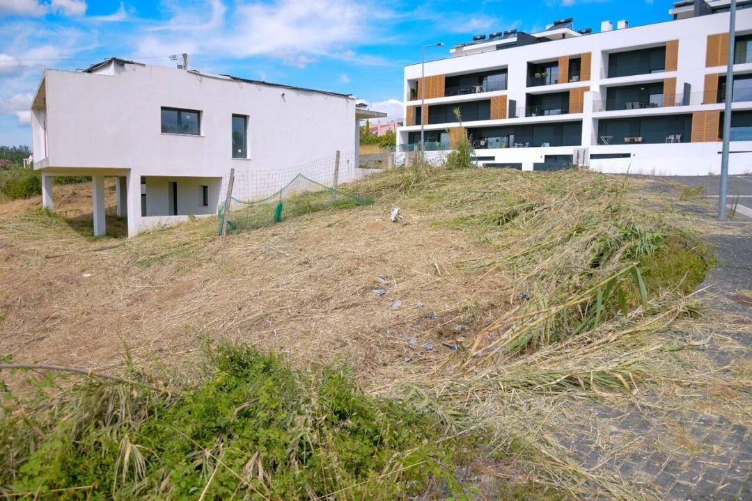 Terreno para Venda em Marrazes e Barosa Foto 4