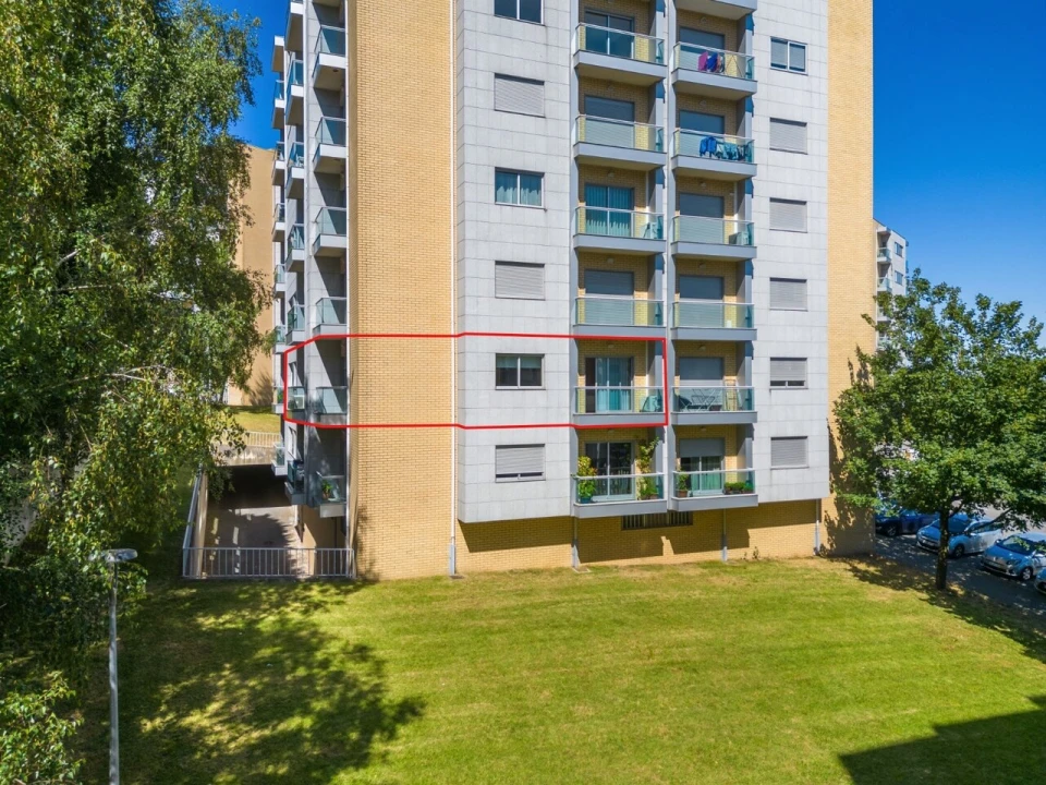 Apartamento T3 para Venda em Nogueira, Fraião e Lamaçães Foto 23