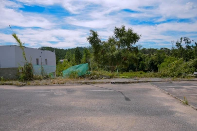 Terreno para Venda em Marrazes e Barosa