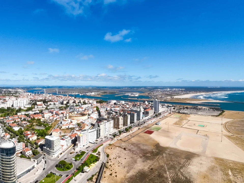 Apartamento T1 para Venda em Buarcos Foto 7