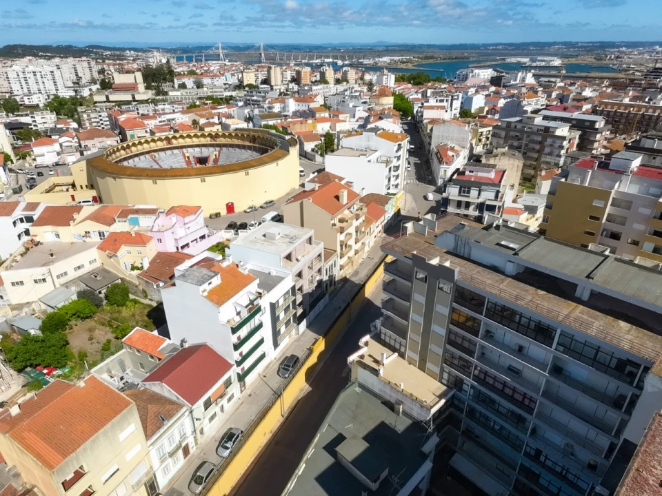 Apartamento T1 para Venda em Buarcos Foto 8