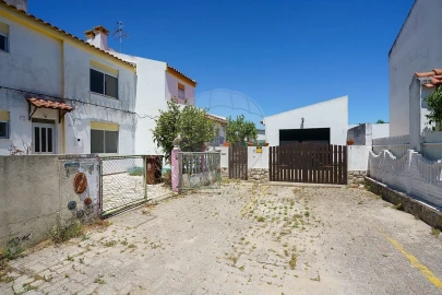 Moradia T3 para Venda em Azeitão (São Lourenço e São Simão)