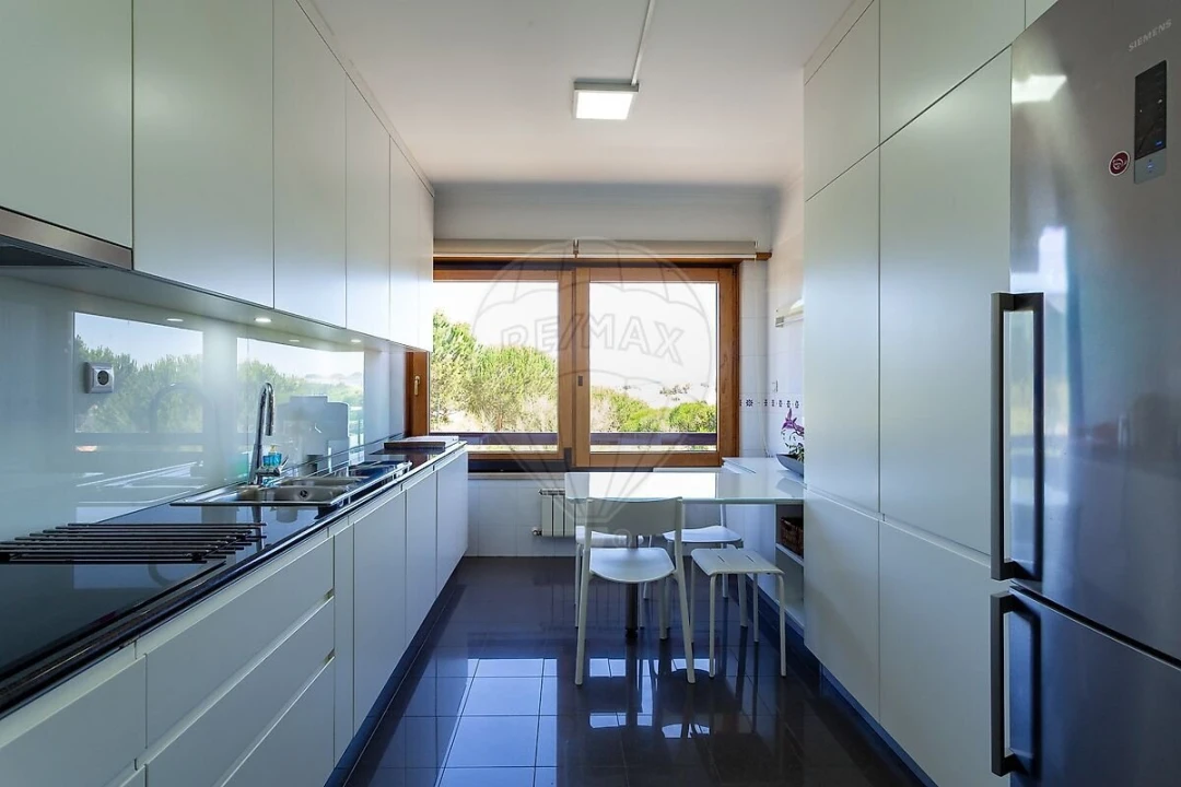 Apartamento T2 para Venda em Oeiras e São Julião da Barra, Paço de Arcos e Caxias Foto 13